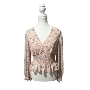 lulumarı butterfly outline sheer blouse • smocked‎ waist • size m